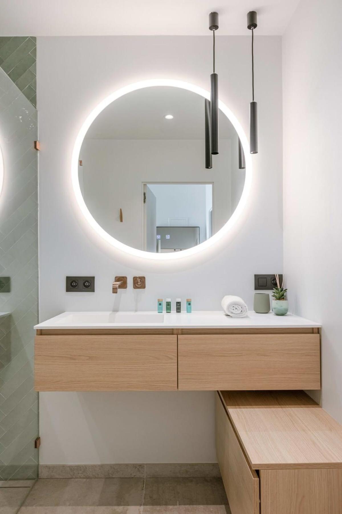 Stunning And Modern Apartment With Sunny Balcony Кнокке-Гейст Екстер'єр фото
