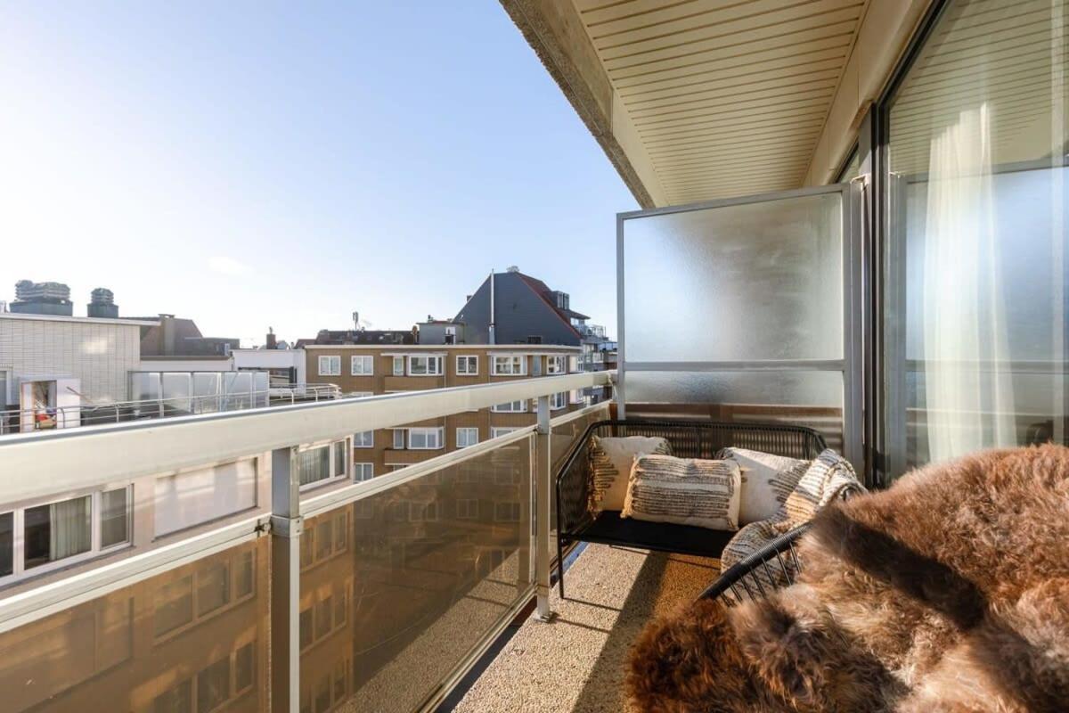 Stunning And Modern Apartment With Sunny Balcony Кнокке-Гейст Екстер'єр фото