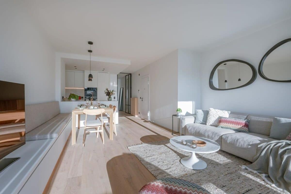 Stunning And Modern Apartment With Sunny Balcony Кнокке-Гейст Екстер'єр фото